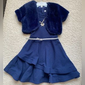 Beautiful Girls Dress with soft short sleeve top - sz 10